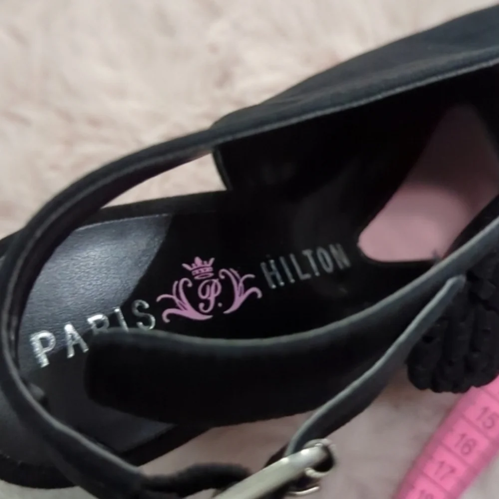 Paris Hilton paris hilton